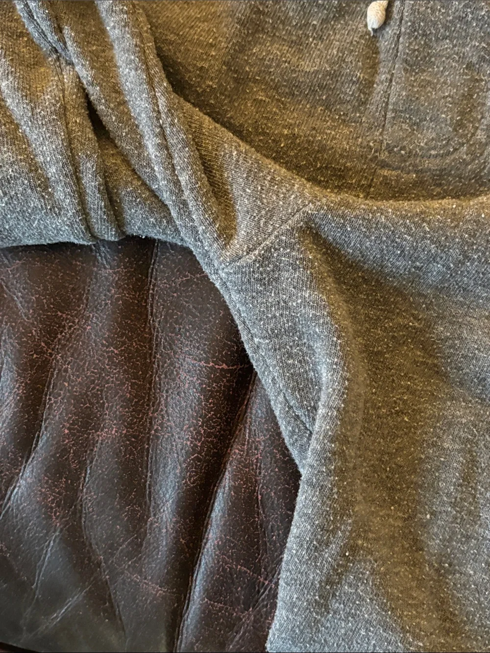 Rogue Heather Gray joggers with Drawstring and pockets